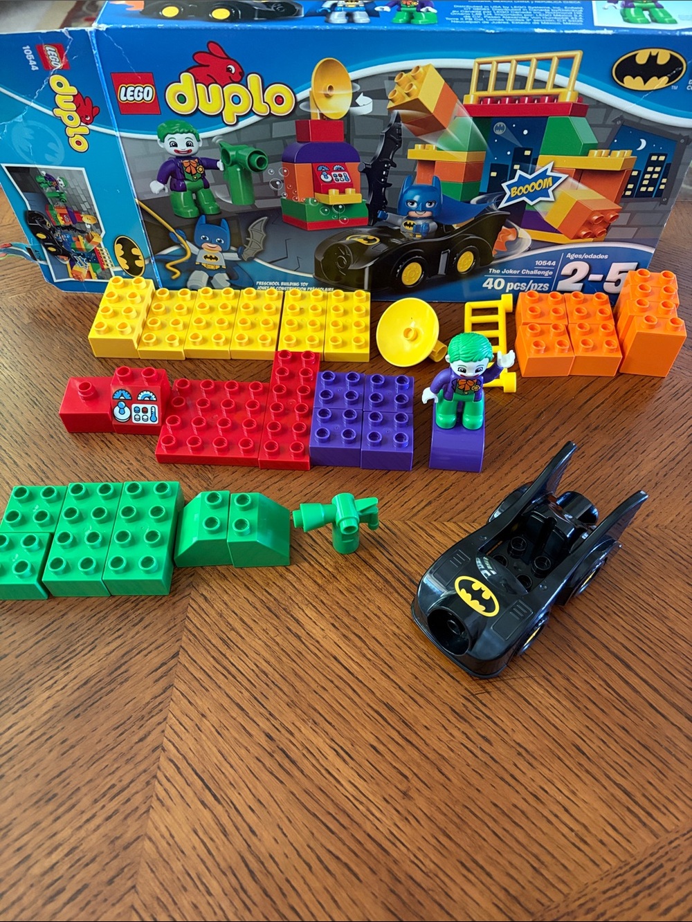 Lego Duplo 10544 Building Set with Batmobile - 4 pieces missing